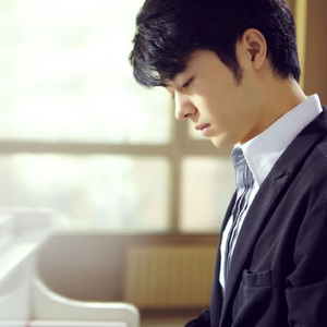 全是肉的高H文〈丧尸危机〉
